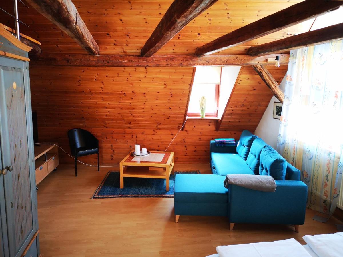 Charmante Pension Zentral Reutlingen Eksteriør bilde